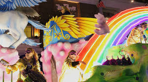 Mardi Gras gets rolling in Mobile with start of daily parades