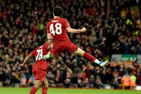 So what did curtis do after ᴛʜᴀᴛ goal against everton? Fa Cup Liverpool 1 0 Everton Curtis Jones Stunner Sees Young Reds Past Merseyside Rivals
