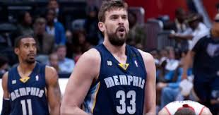 He was traded to the lakers in 2008 and proved to be instrumental in the lakers glory years. Pau Gasol Archive Basketball De