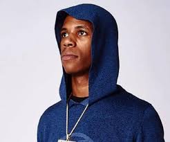 To convert meters (m) to feet (ft), note that 1 meter equals 3.3 feet. A Boogie Wit Da Hoodie Singers Life Achievements Childhood A Boogie Wit Da Hoodie Biography