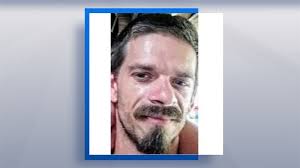 Suspect In Murder Of Girlfriend Eludes Capture