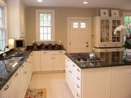 Tropical Brown Granite With White Cabinets White Kitchen Cabinets With Brown Granite Countertop Kitchen Design Kitchen Design Plans White Kitchen Cabinets