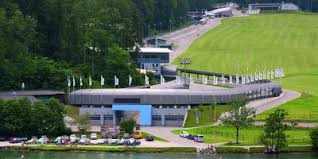„es ist ein absoluter gau. Kunsteisbahn Konigssee Berchtesgaden Deutschland Karcher