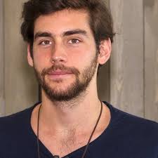 Alvaro soler featuring jennifer lopez. Alvaro Soler Der Musiker Hat Sich Getrennt Bunte De