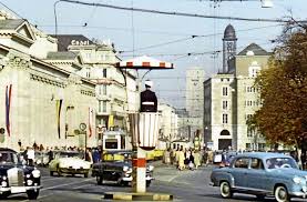 Noch gibt es keine entwarnung. Jahrzehnt Der Autos Und Des Aufbegehrens Eine Reise Zuruck Ins Stuttgart Der 1960er Jahre Stuttgart Stuttgarter Zeitung