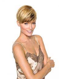 Coiffures Court Magistral Coupe De Cheveux Courte Coupe De Cheveux Angulaire Coiffure