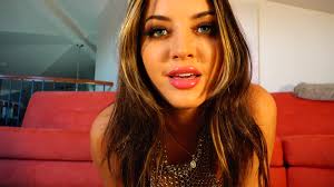 No Hands Orgasm Crystal Knight - Smoking Porn | Smoking Fetish | Smoke Porn  🚬