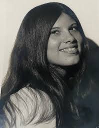 Susan Estes's Instagram, Twitter & Facebook