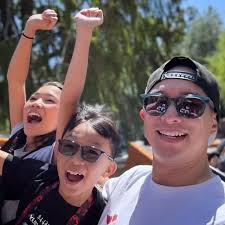 Adrian Tam (@hey_at) • Threads, Say more