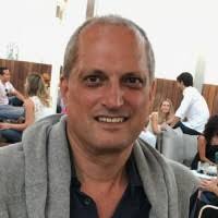 200+ perfiles de «Koob»