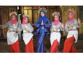 Final mv wany hasrita ewah2. Video Tak Perlu Bandingkan Dengan Siti Reaksi Netizen Untuk Lagu Irama Malaysia Wany Hasrita Yang Dah Trending Media Hiburan