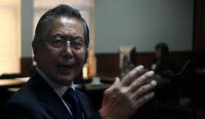 Kenji fujimori lee con su padre el comunicado del indulto. No Al Indulto A Alberto Fujimori Home Facebook