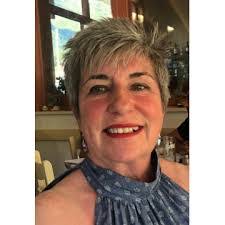 Lynn Coburn's Instagram, Twitter & Facebook