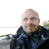 Robert Peetz's Instagram, Twitter & Facebook