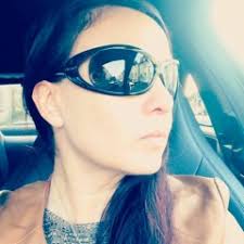 Stream Helena Evans music