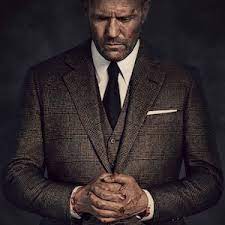 Wrath of man is an upcoming action thriller film written and directed by guy ritchie, based on the 2004 french film, cash truck by nicolas boukhrief. Wrath Of Man Erster Knallharter Trailer Zum Actionfilm Von Guy Ritchie Movie Infos