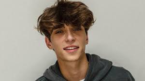 As of 2021, she has 20.1k followers and. Josh Richards 13 Facts About The Tiktok Star You Need To Know Popbuzz
