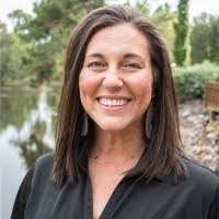 Genevieve Barth's Instagram, Twitter & Facebook