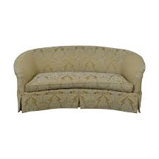 From sectionals to recliners, get the conversation going with luxe curved sofas perfect for your living room. 90 Off Drexel Heritage Drexel Heritage Curved Loveseat Sofas