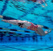 pin by leonardo san pedro on swimming competitive swimming swimming diving swimmer