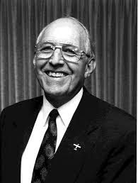 DISTINGUISHED CHRISTIAN SERVICE AWARD PRESENTED TO DR. LINNIE DARDEN, JR.