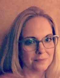 Mary Mickelsen's Instagram, Twitter & Facebook