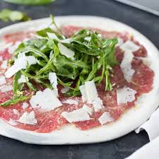 Rinder Carpaccio Den Italienischen Klassiker Selbst Zubereiten Rezept Rezepte Essen Weihnachtsessen