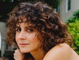 Go Away With … Della Saba