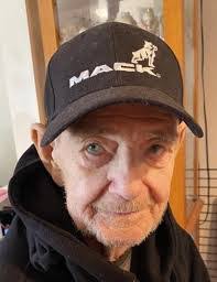 Lona Seymour's Instagram, Twitter & Facebook