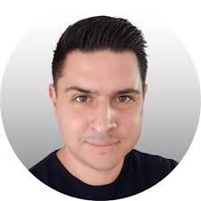 Jackie Peer's Instagram, Twitter & Facebook