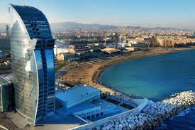 Con il portale di prenotazione alberghiera leader in europa hrs troverete sicuramente quello che state cercando. Barcellona Citta Cosmopolita Dal Cuore Antico Lifeandpeople It