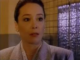 Louise Laprade's Instagram, Twitter & Facebook