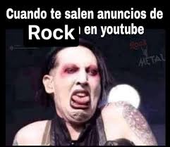 Yo escuchando a mi compa decir "shi mi amol te amo musho"