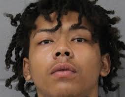 Teens arrested for July robbery, murder at South Austin gas station