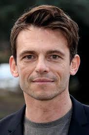 Albert Mathieu's Instagram, Twitter & Facebook