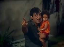 My Ten Favourite Hindi Film Loris Lullabies And Merry X Mas Harveypam S Blog Chanda, chanda aaja sapnon ki neeli nadiyon mein nahaaye aaja yeh taare chunke hum haar banaaye in dhundli dhundli raahon mein aa dono hi kho. favourite hindi film loris lullabies
