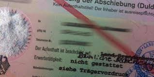 Deutsche beamte gestern beim einsatz in essen. Berliner Auslanderbehorde Ignorierte Hinweise Auf Betrug