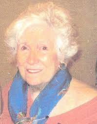 Frieda Moore's Instagram, Twitter & Facebook