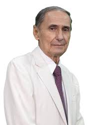 MURIÓ MARCOS HIDALGO Este miércoles 31 de mayo se conoció el fallecimiento  del periodista y comentarista deportivo en la ciudad de Guayaquil.  “Piquito”, como era conocido, tenía 81 años de edad y