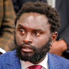 Kasongo is badly desperate. He is begging Methu and Malala daily to return,  after humiliating them in UDA. Very laughable! 😂🤣