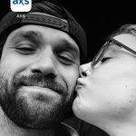 Dustin Newby's Instagram, Twitter & Facebook