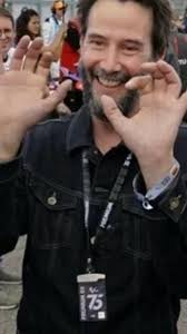 Please I want all my fans to apply for the fan card immediately 🙏 😭 ...