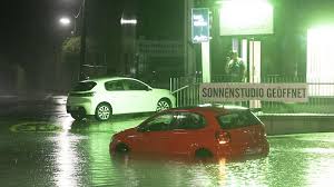 Gefahr schwerer gewitter im südwesten und westen mit heftigem/ergiebigem regen (vorabinformation unwetter). Unwetternacht Enorme Schaden Steiermark Orf At