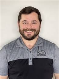 Eric Gilland's Instagram, Twitter & Facebook