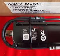 1PC YASKAWA SGM7J-04AFC6E Servo Motor SGM7J04AFC6E New Expedited Shipping |  eBay