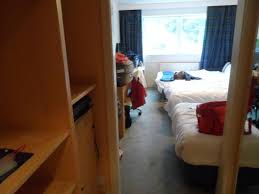Guests can surf the web using the complimentary wireless internet access. Holiday Inn Edinburgh Zoo Aufnahme Von Holiday Inn Edinburgh Tripadvisor