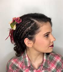 Colleen Dolehide Cosmetologist