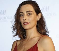 Javiera díaz de valdés is a 39 year old chilean model born on 30th june, 1981 in santiago, rm. Javiera Diaz De Valdes Produccioneschilenas Wiki Fandom