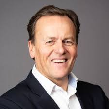 Nicholas Robbins's Instagram, Twitter & Facebook