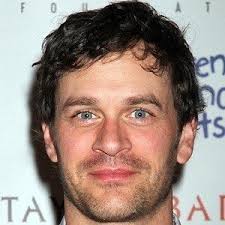 Tom Everett Scott